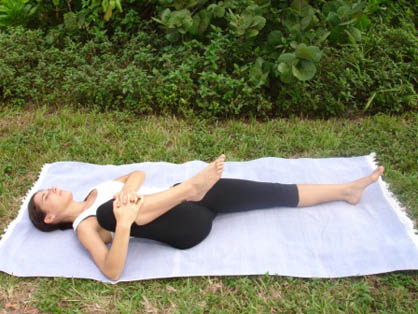 Wind Removing Pose Pavanamuktasana | Benefits: Massages the … | Flickr